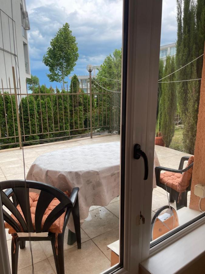 Apartamento Le Premiére Randevu Sveti Vlas Exterior foto